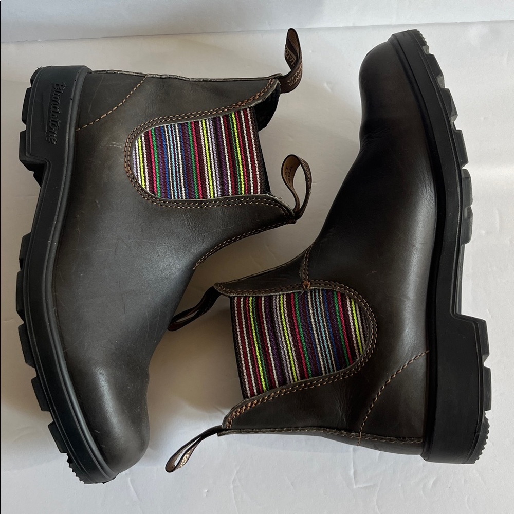Blundstone Brown Ankle Boots with Multicolor Stripes